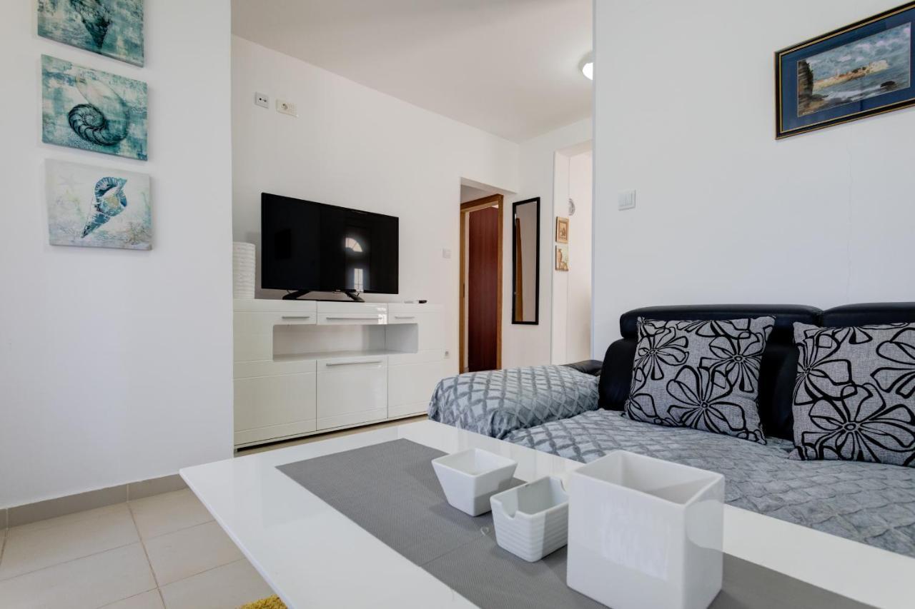 Apartments Horizont ブドヴァ エクステリア 写真