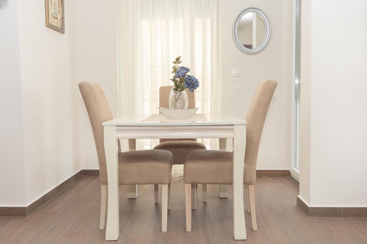 Apartments Horizont ブドヴァ エクステリア 写真