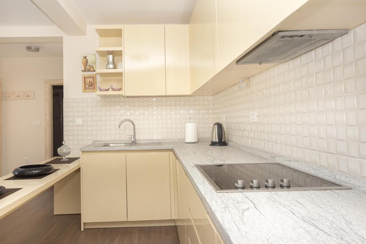 Apartments Horizont ブドヴァ エクステリア 写真
