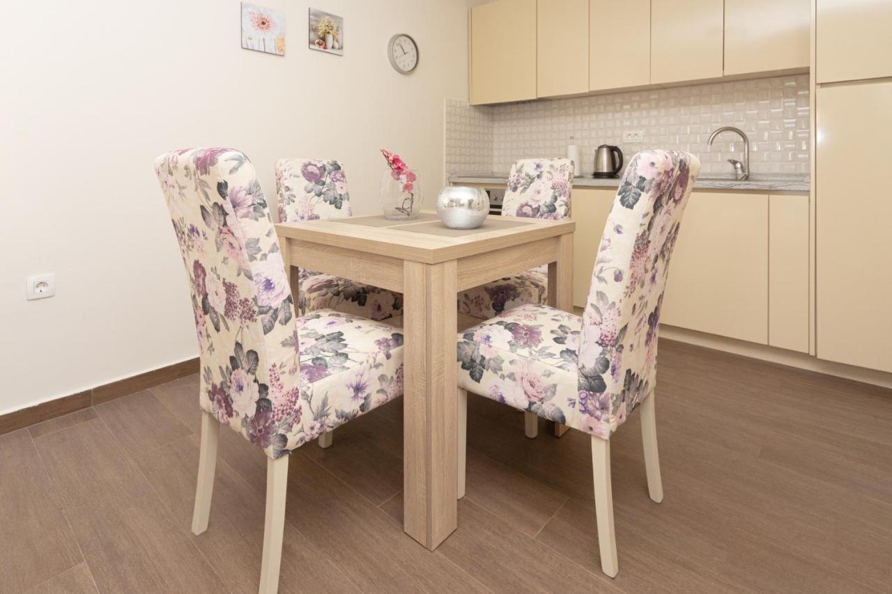 Apartments Horizont ブドヴァ エクステリア 写真