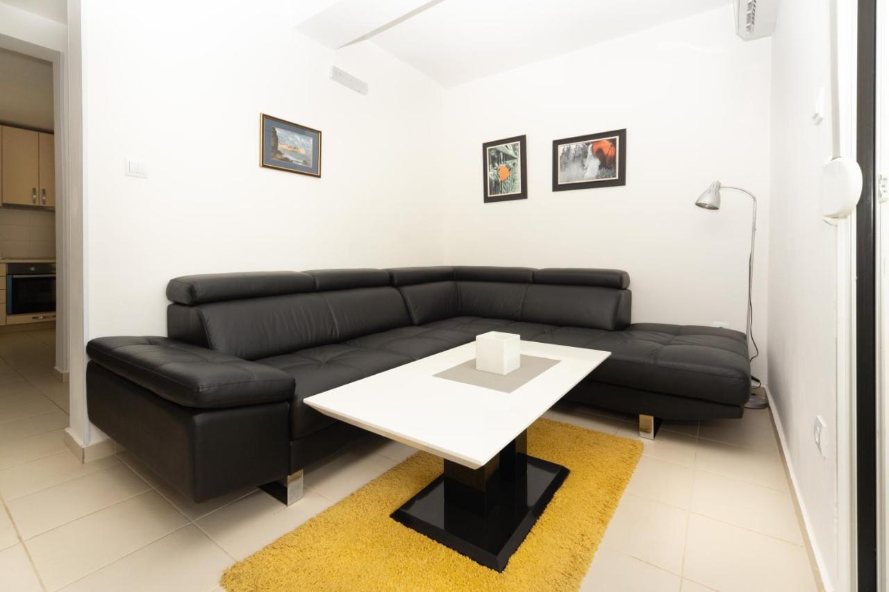 Apartments Horizont ブドヴァ エクステリア 写真