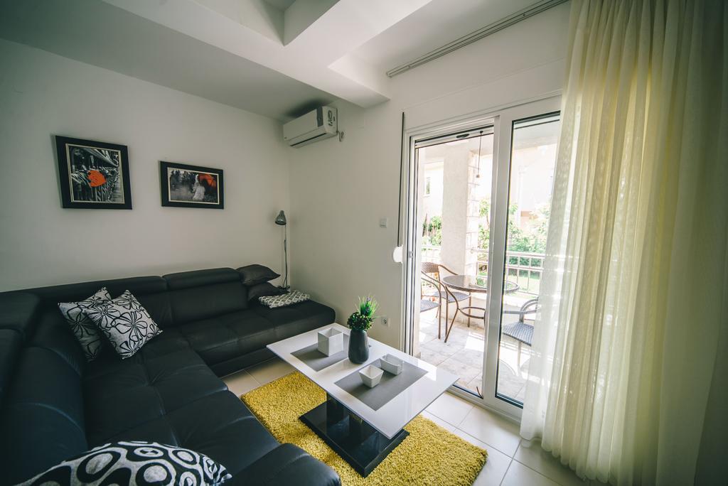Apartments Horizont ブドヴァ エクステリア 写真